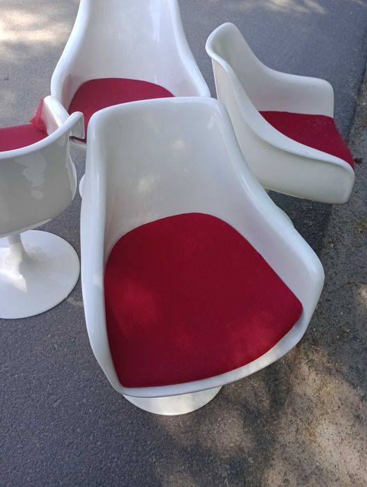 Krzesła tulip chair lata 60 Eero Saarinen
