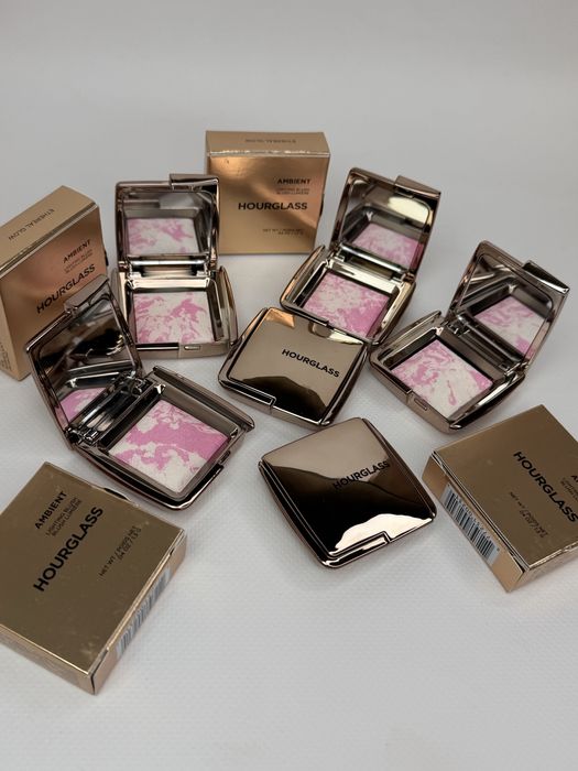 Румʼяна Hourglass Light Blush Etherial Glow