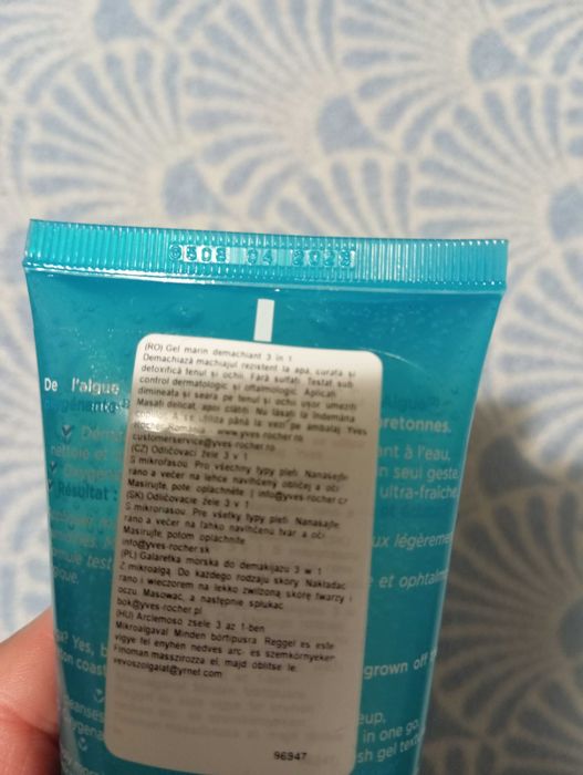 Yves Rocher żel oczyszczający do twarzy