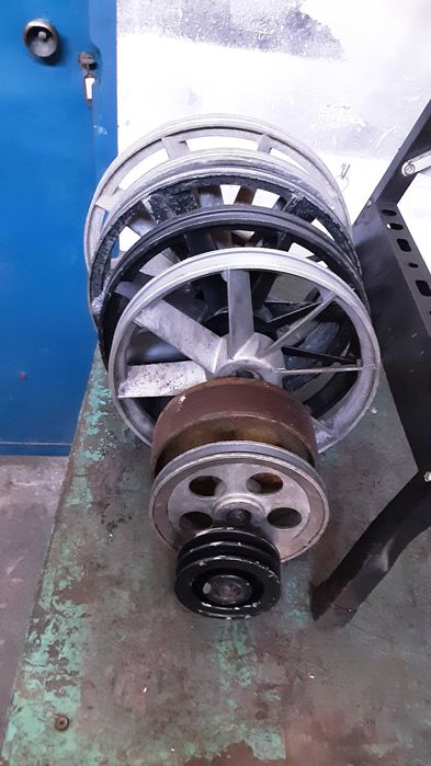 Polias de vários tamanhos correia A