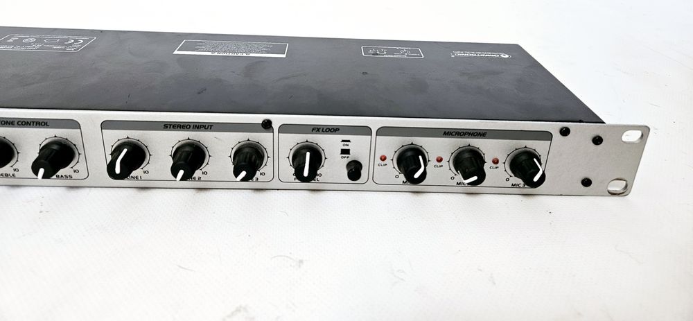 Omnitronic EM-260 liniowy mikser mikrofonowy