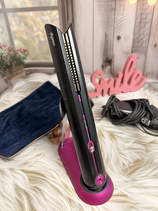 Випрямляч для волосся Dyson Corrale HS03