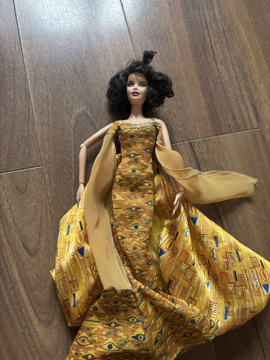 Barbie Inspired by Gustav Klimt (2011)