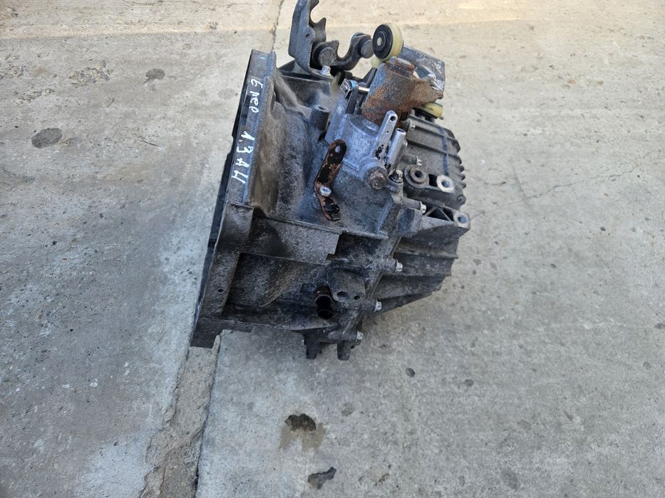 МКПП Опель Астра Аш 1.3 дизель 6 передач Opel Astra H Коробка передач