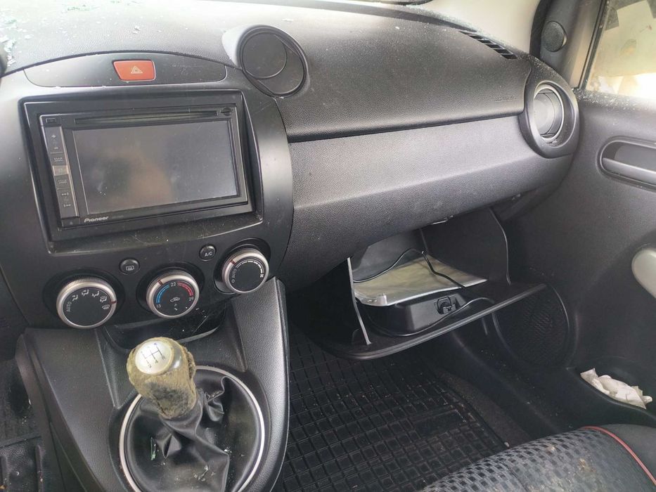 Venda Mazda 1,6 sport