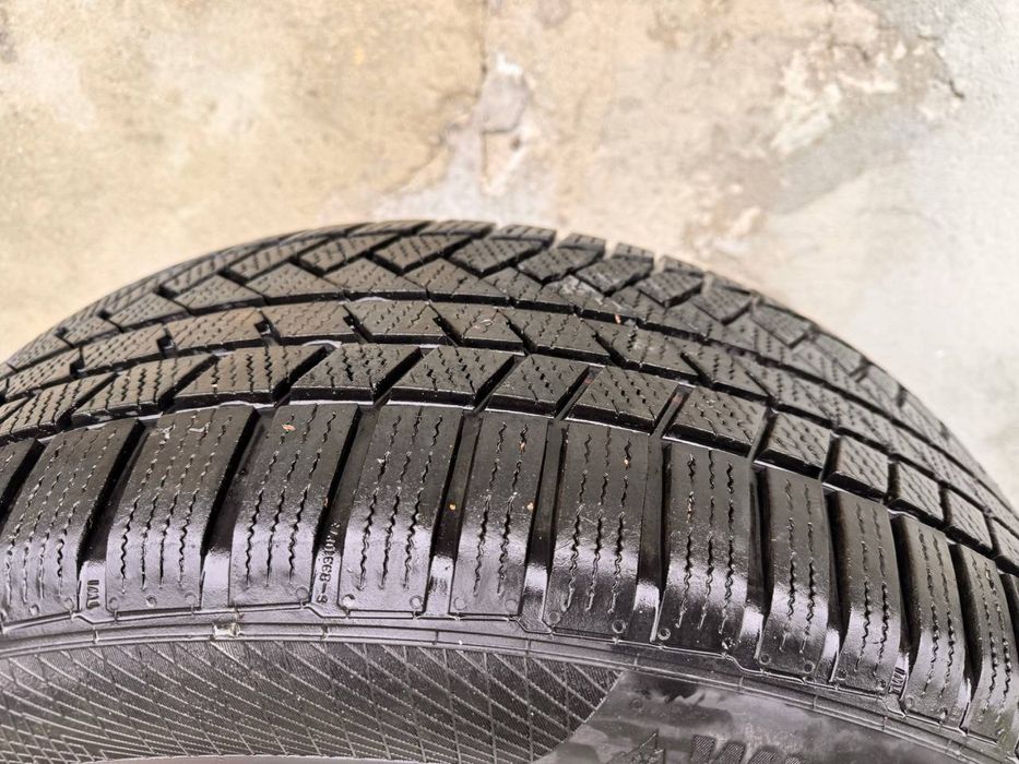 Продам резину Continental WinterContact 265/50 R19