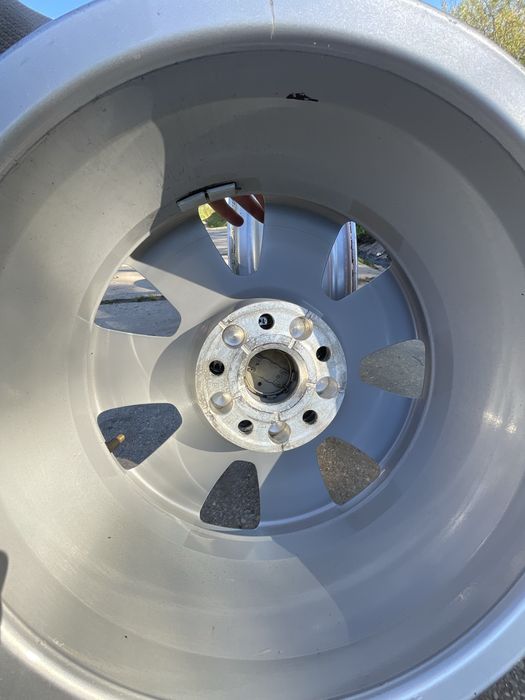 Alufelgi 16’ 5x112 komplet Audi A3 8p Q2 Q3 A4 A6 inne Super stan