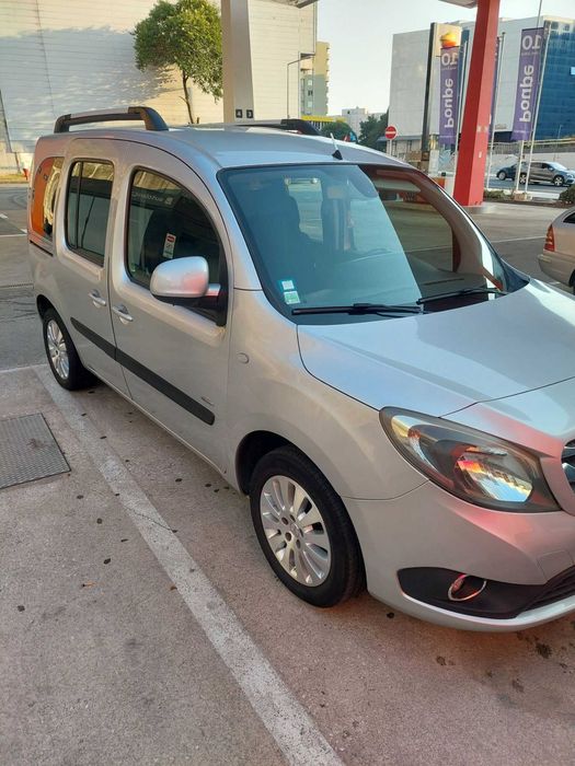 Mercedes-Benz Citan 111 CDI 110 cv — 5 Lugares — 2014