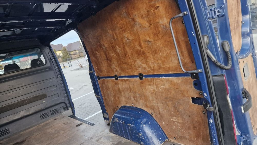 Надам послуги перевезення можливий продаж буса