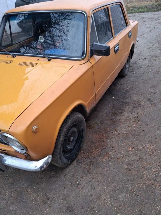 ВАЗ 2101 деталі по тел або пишіть