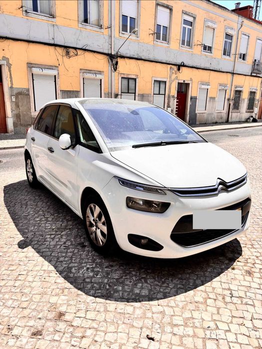 Citroën C4 Picasso 1.6 e-HDi Exclusive – 115 cv – 2013 – 209.000 km — photo 2