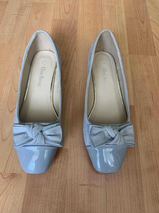 Clara Barson Czółenka na słupku roz. 37