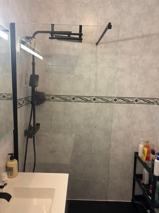 Painel de duche em vidro fixo