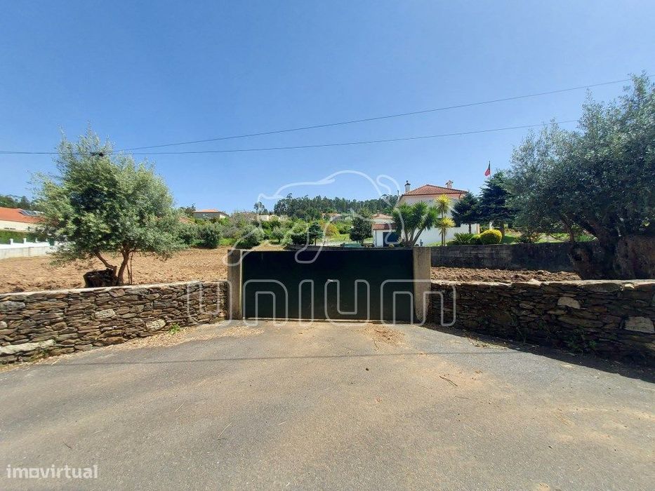 TERRENO - Nogueira, Viana do Castelo
