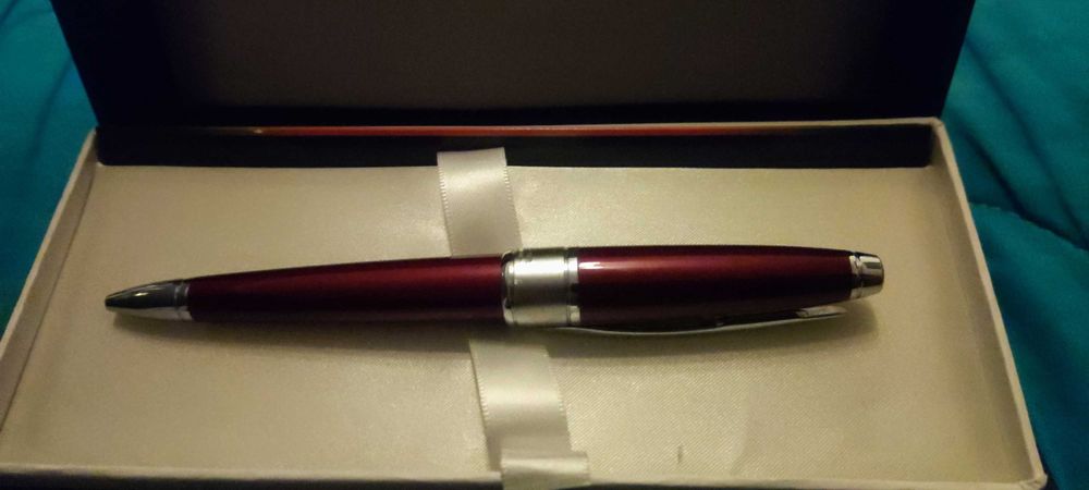 Caneta Sheaffer 100 Brushed Chrome & Cross Aventura Vermelha c/ Caixa