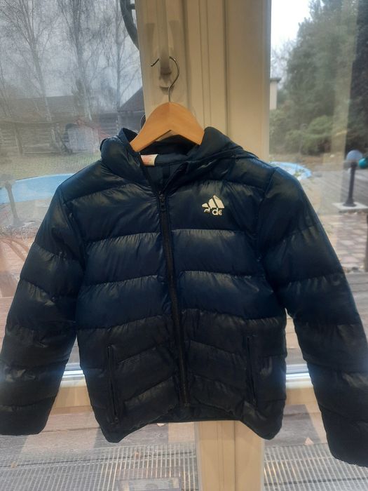 Курточка adidas, зима