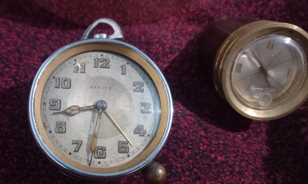 Vendo conjunto relogios, rare, selling rare clocks