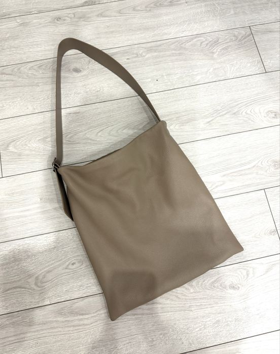 Сумка жіноча шкіряна Estro