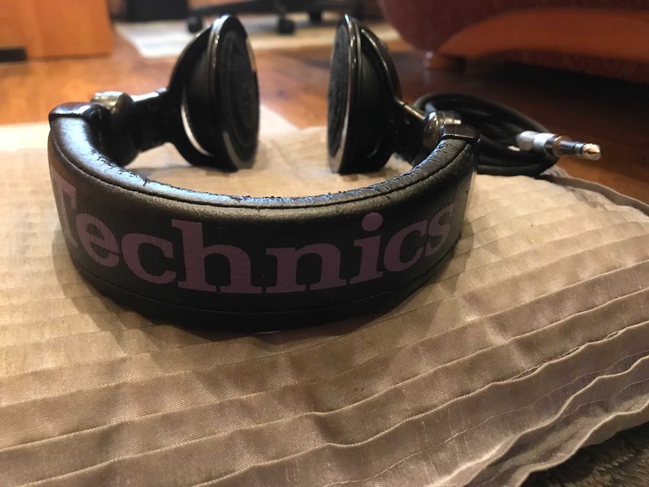 Technics RP-DJ 1200 - PROFESJONALNE słuchawki DJ'skie - sprawdź!