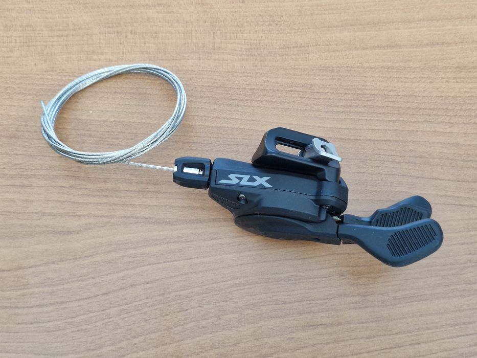 Componentes Shimano de 12 velocidades com 70Km