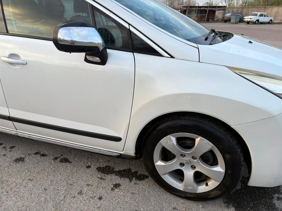 Продам Peugeot 3008