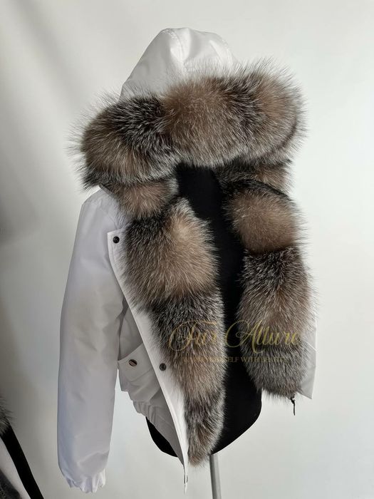 Жіночий зимовий білий бомбер куртка з хутром блюфрост. 42-60 рр