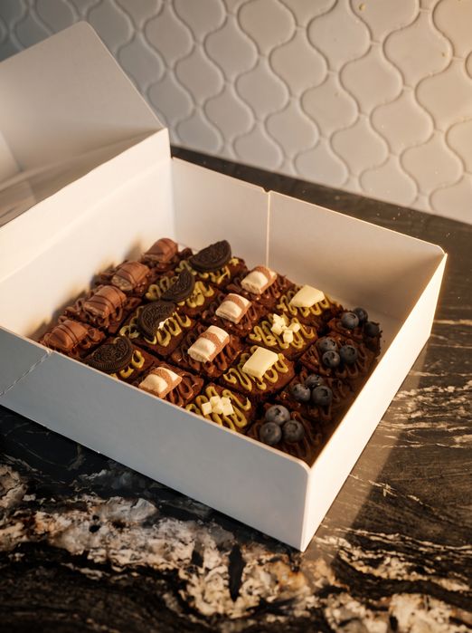 Słodki Box Tiramisu Brownie Ciasta Desery Catering na Zamówienie Kraków