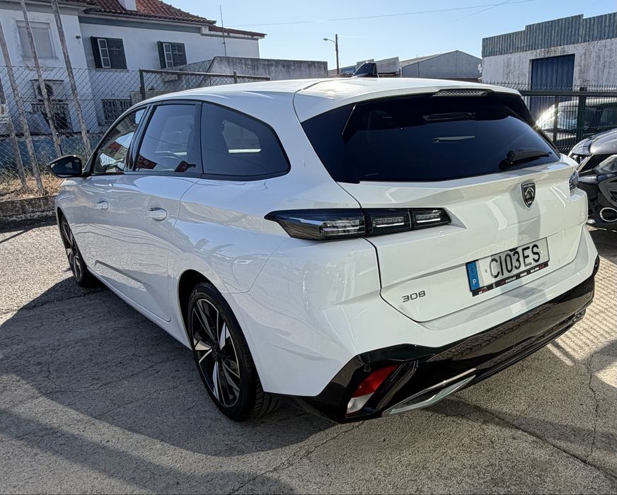 Peugeot 308 SW Allure 1.5 blue-HDi