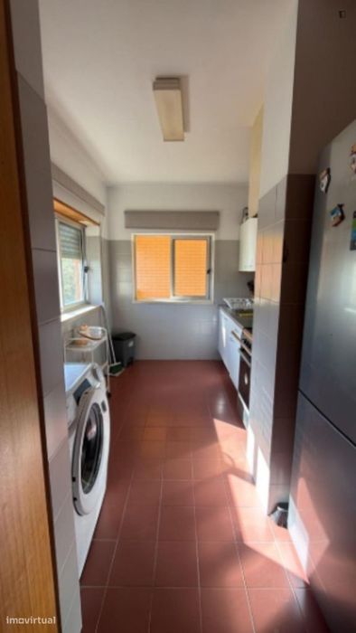 Apartamento com 3 quartos - localizado em Almada Lisbon