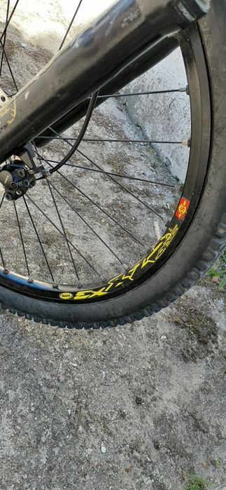 Bike de dirt/wheeling