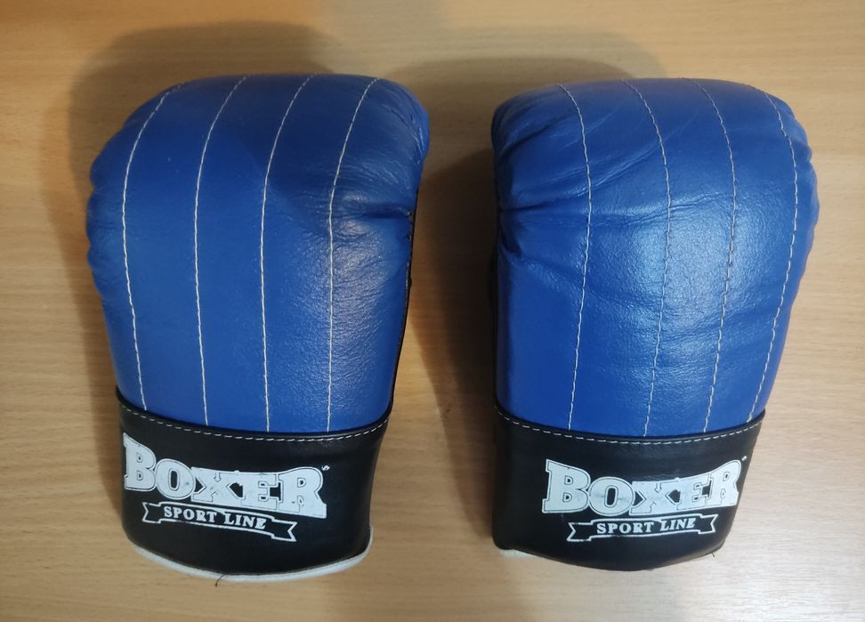 Перчатки боксерские