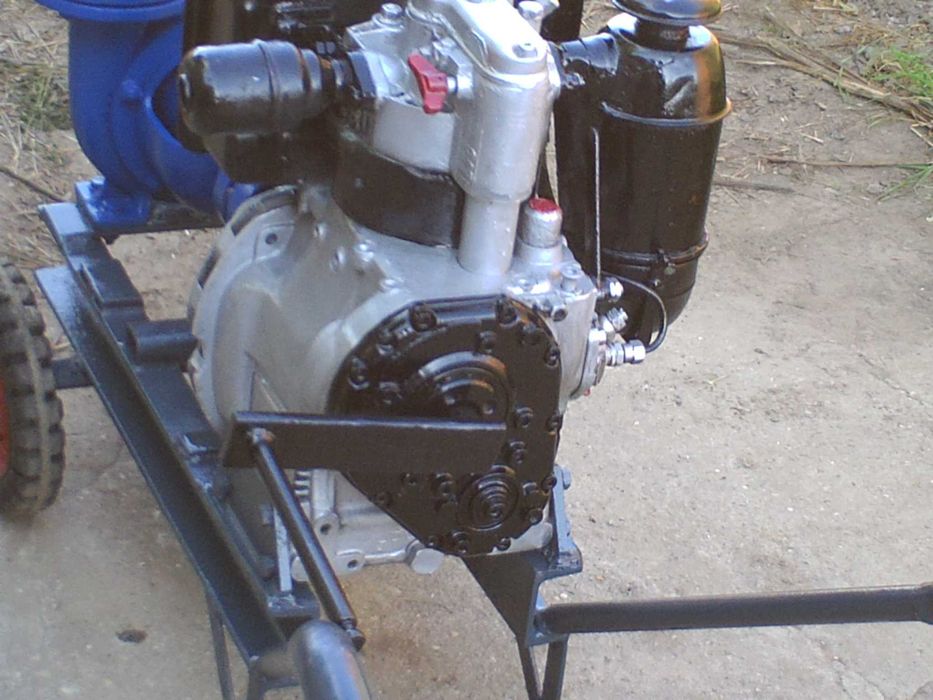 motor de rega a gasoleo E.F.I.\HATZ