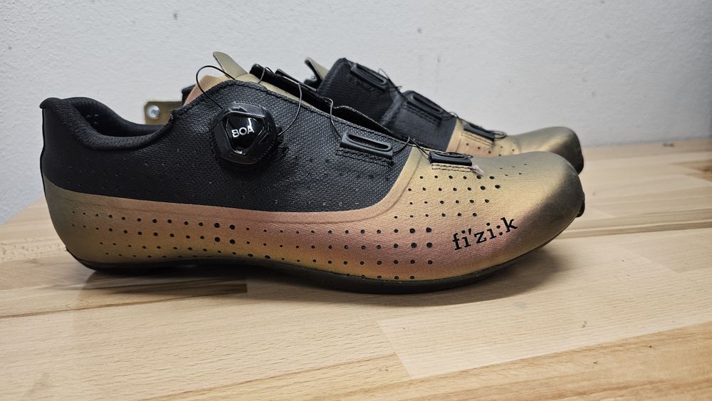 Fizik Tempo R4 Overcurve Wide r44