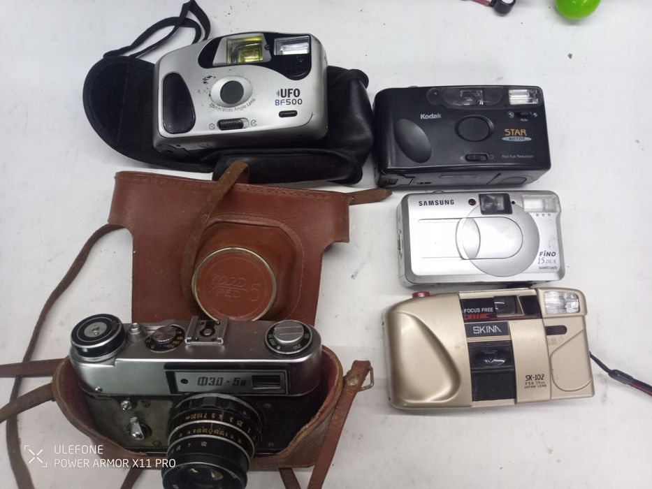 Фотоапарати плівкові