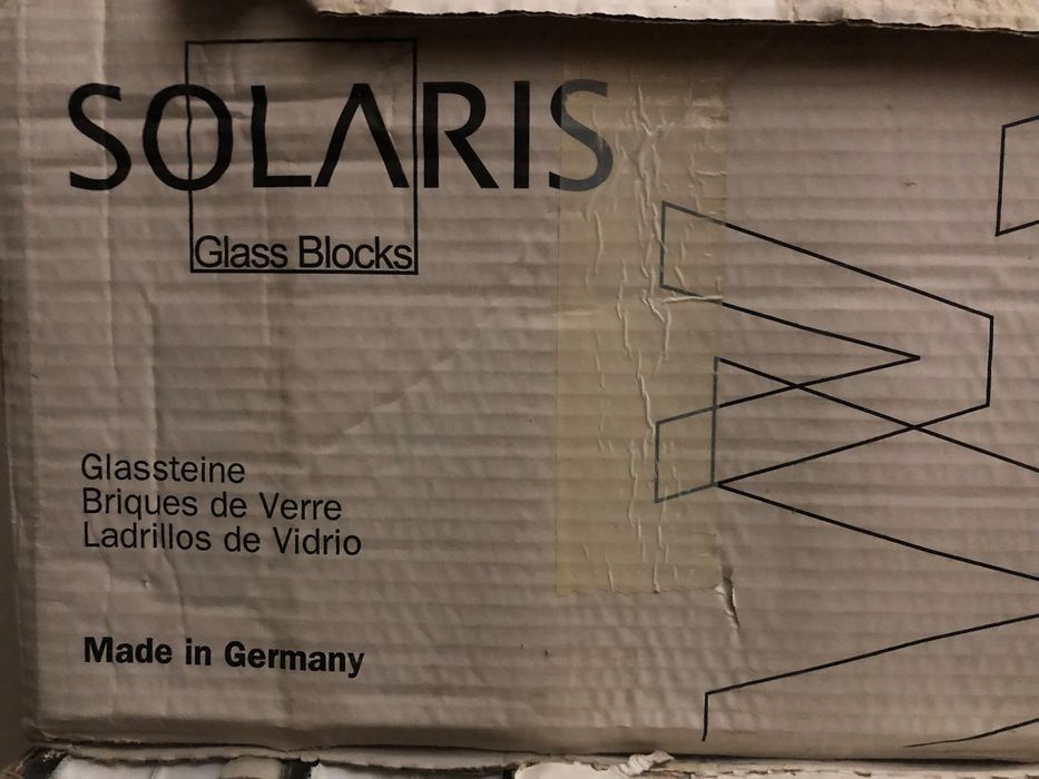 Luksfery 240x240x80 mm, ok. 26-28 szt.