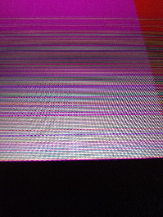 Игровой монитор MSI Optix G241 — 24", IPS, 144 Гц (с дефектом матрицы)