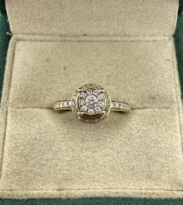 Złoty pierścionek 750 z diamentami 0,35ct