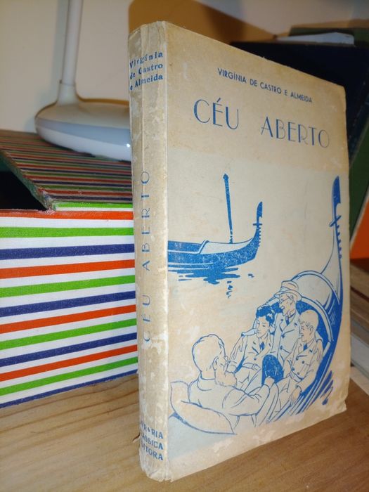 Vende-se vários livros antigos de 1957 a 1975