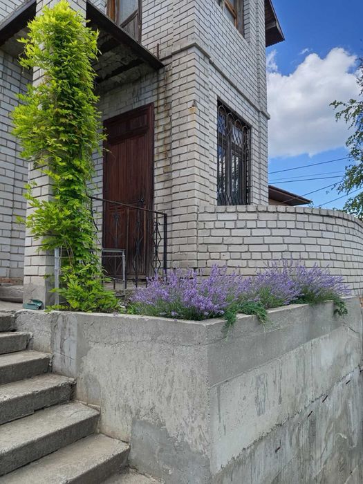 Продам будинок на березі річки Сура