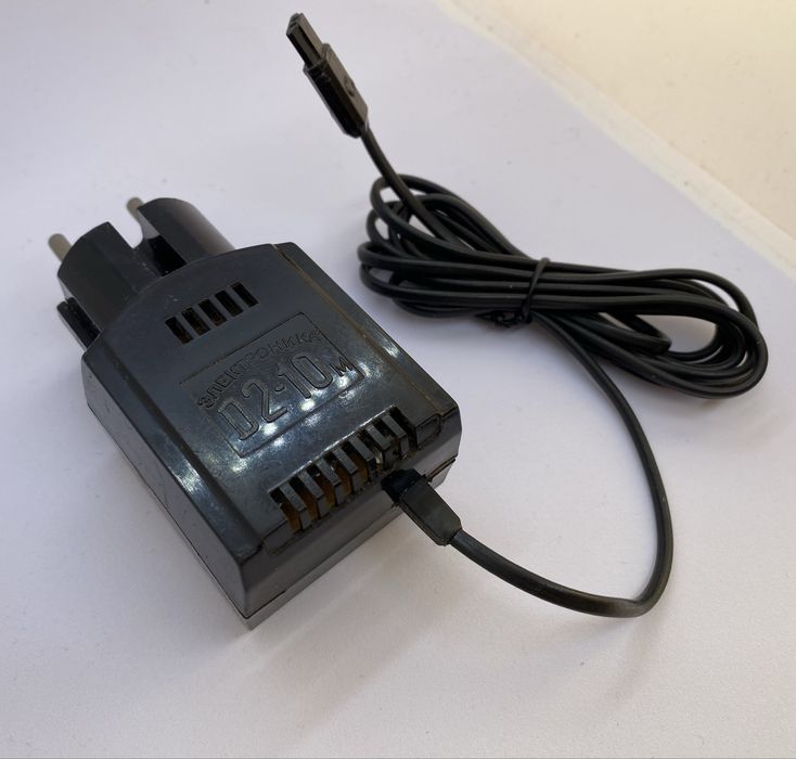 Блок живлення електроніка d2-10m (д2-10м), для живлення калькуляторів