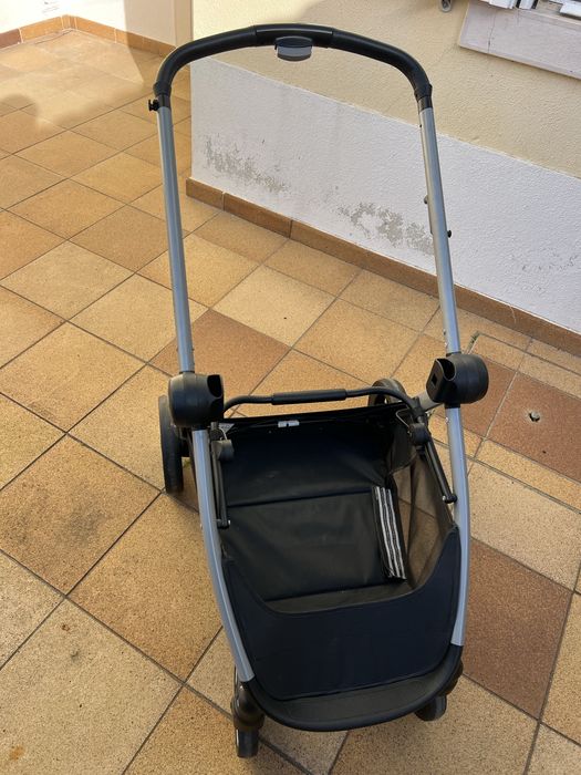 Carrinho Maxi-Cosi Zélia 2 + Ovo Bébé Confort