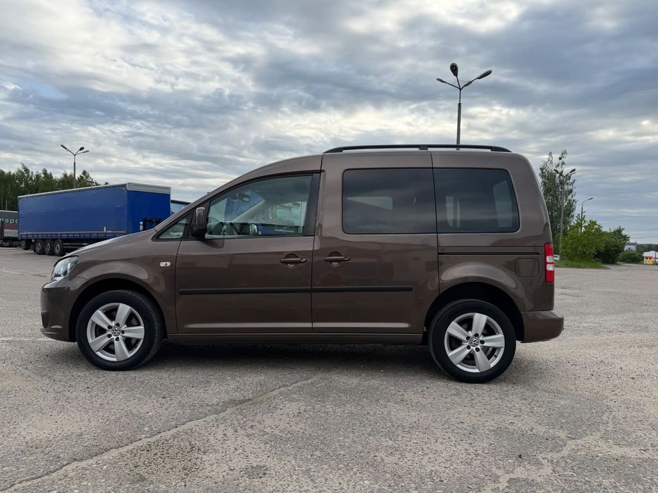 Volkswagen Caddy 2.0 TDI 140KM Webasto 7 osobowy