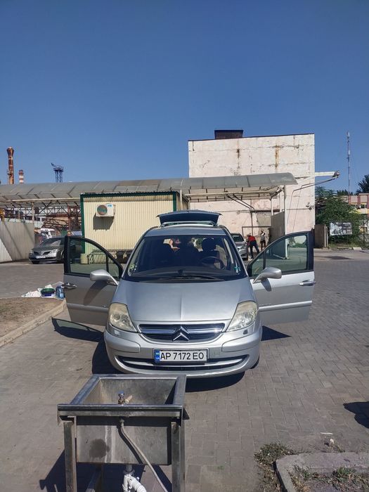 Продам Ситроен С8