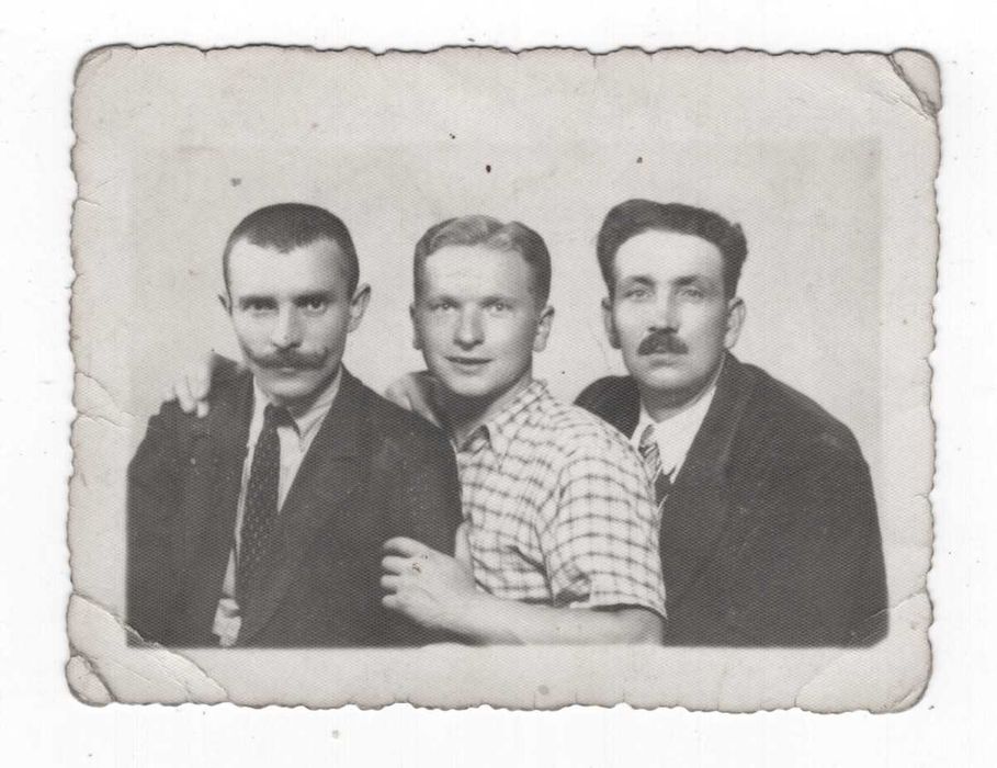 Wojenne zdjęcie 1940 internowanie Rumunia Târgu Jiu pamiątka Wrzesień 1939 unikat fot0547