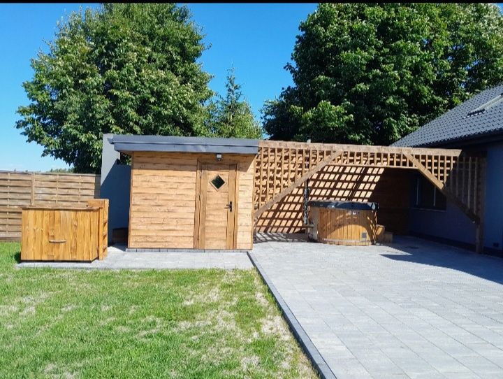 Agroturystyka Imprezy okolicznościowe  Stodoła sauna/jacuzzi/spa