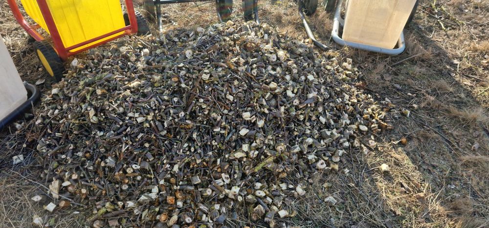 Подрібнювачі гілля фрезерні та ножові