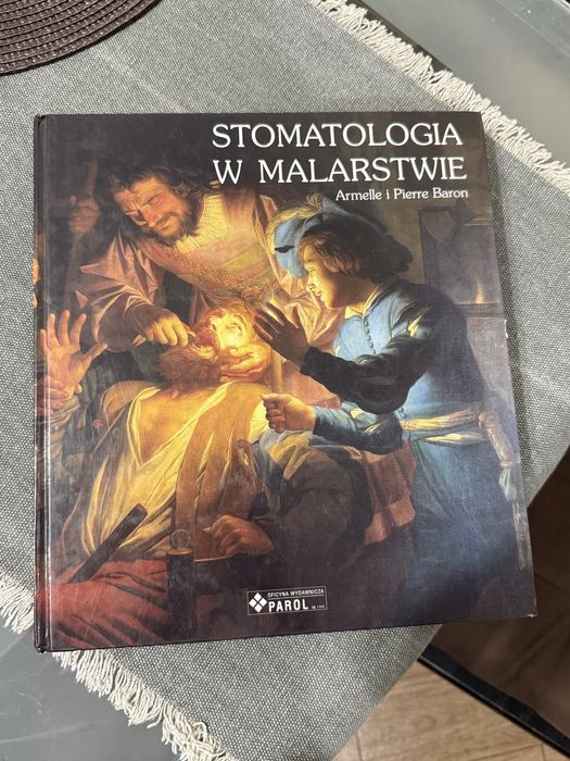Книжка Stomatologia w malarstwie (стоматологія в живописі)