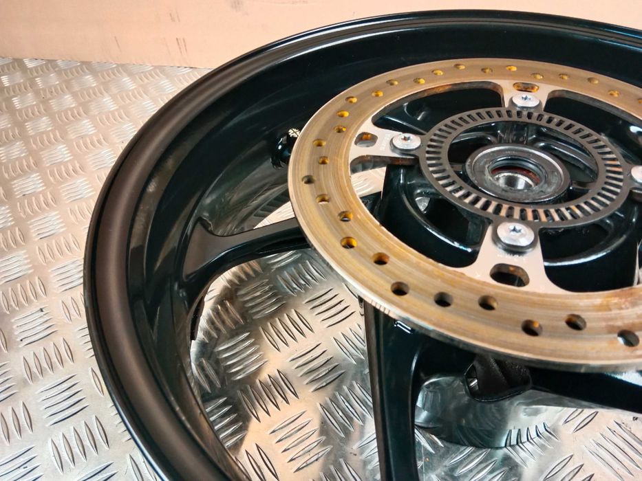 Triumph Trident 660 Felga Tył / Tylna + Tarcza Hamulcowa 2022