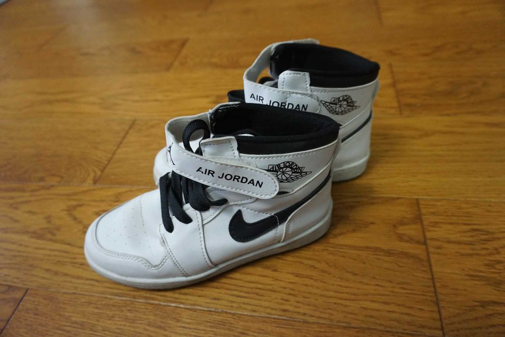 Buty Air Jordan roz.34