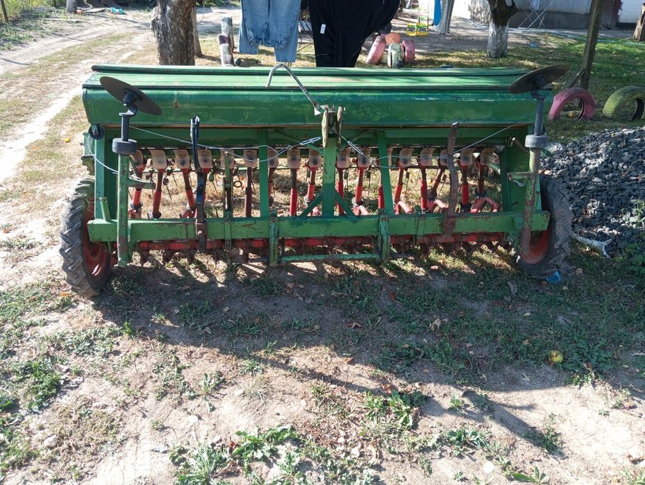 Продам кінну сівалку